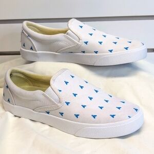 Bucketfeet Low Top Canvas Slip On Shoes Size 6